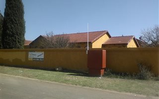 Bed and breakfast in Tembisa