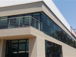 625 m² Commercial space in Elandsfontein AH
