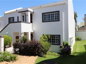 2 Bed Apartment in Kelland