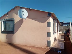 2 Bed House in Soshanguve