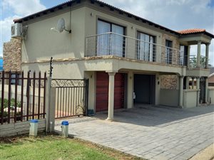 5 Bed House in Visagie Park