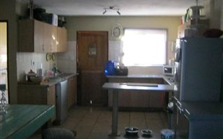 2 Bedroom Flat in Oos-Einde