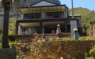 4 Bedroom House in Llandudno