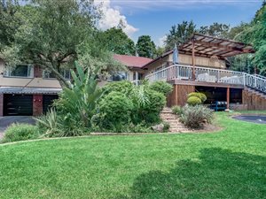 5 Bed House in Robin Hills