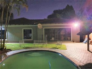 4 Bed House in Tileba