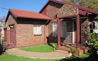 2 Bedroom House in Vanderbijlpark CE