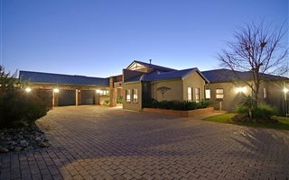 4 Bedroom House in Bredell AH