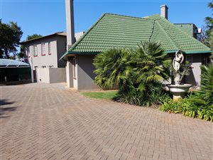 3264 m² Commercial space in Arcadia