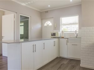 2 Bedroom Apartment in Claremont