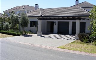 3 Bedroom House in Val de Vie