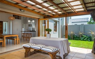 3 Bedroom House in Kelderhof Country Village