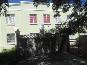 3 Bed House in De Beers