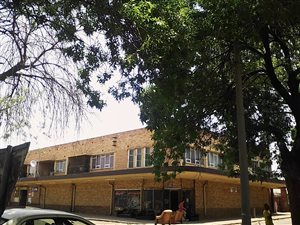 17 Bed Flat in Vanderbijlpark CW3