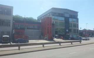 1676 m² Commercial space in Durban North