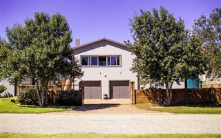 4 Bedroom House in Boknesstrand