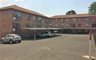 1 Bedroom Apartment in Rensburg