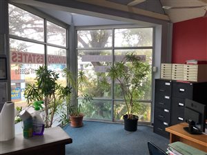 70 m² Retail Space in Uvongo
