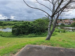 736 m² Land available in Shelly Beach