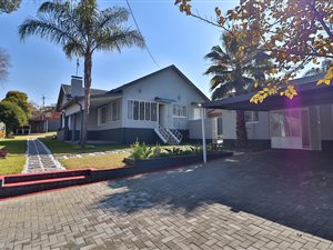 200 m² Office Space in Hazelwood