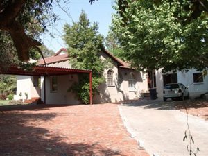 150 m² Office Space in Fourways
