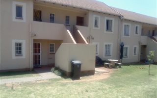 2 Bedroom Townhouse in Kew