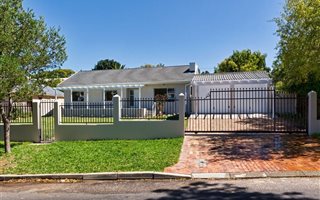 3 Bedroom House in Briza