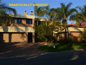 4 Bed House in Blue Gill