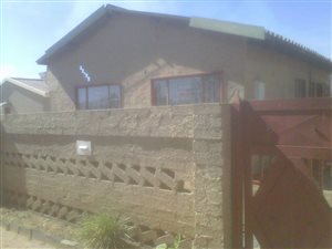 2 Bed House in Evaton