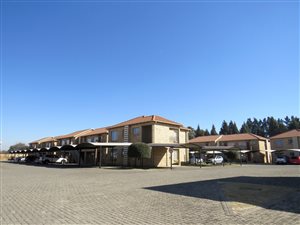 2 Bed Apartment in Mantevrede