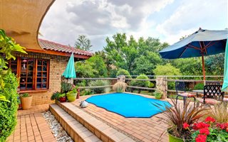4 Bedroom Simplex in Poortview