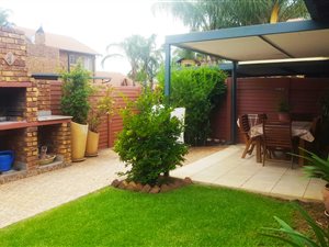 3 Bed Townhouse in Highveld