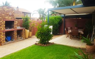 3 Bedroom Townhouse in Highveld