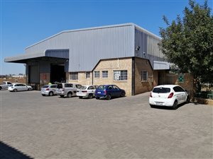 1757 m² Commercial space in Pomona AH