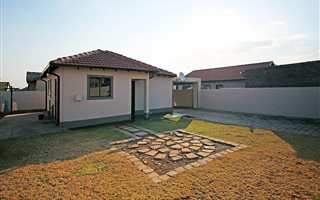 2 Bedroom House in Dawnpark