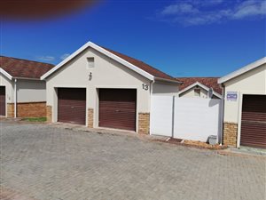 2 Bed House in Beacon Bay