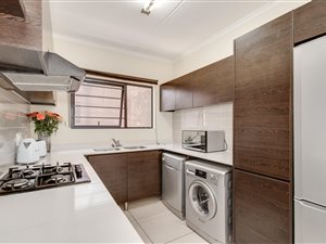 3 Bed Apartment in Kyalami Hills