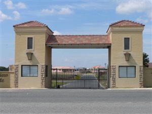 760 m² Land available in Vryburg