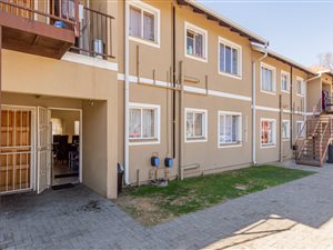 2 Bed Townhouse in Comet