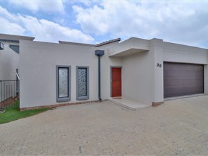 4 Bed House in Summerset