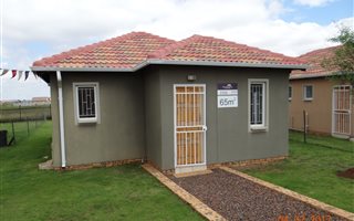 3 Bedroom House in Garthdale