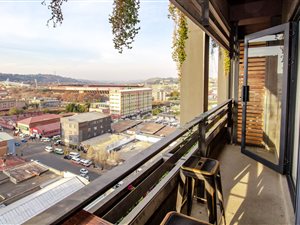 1 Bed Apartment in Maboneng
