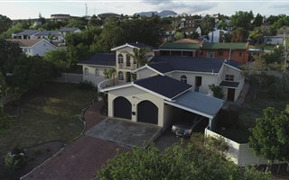 4 Bedroom House in Langerug