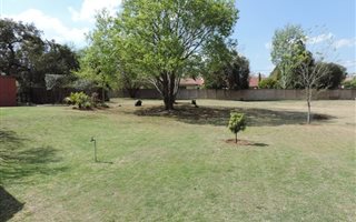 1660 m² Land available in Vanderbijlpark SW5