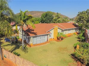 4 Bedroom House in Annlin