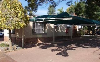 1780 m² Office Space in Lyttelton Manor