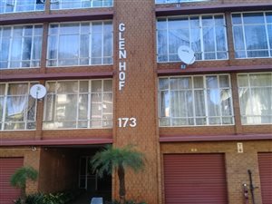 1.5 Bedroom Apartment in Arcadia