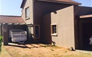 3 Bedroom House in Waterkloof