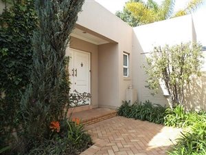 3 Bed House in Dainfern Golf Estate