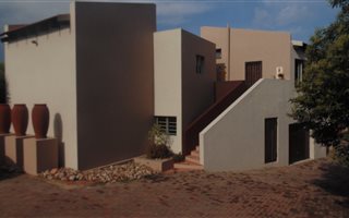 2 Bedroom Apartment in Quellerina