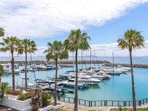 2 Bed Apartment in Mouille Point